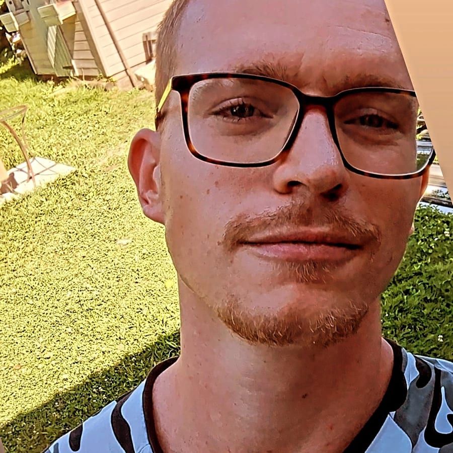 Profil von Abdon